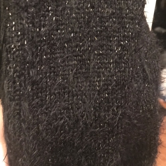 EUC Soft/fuzzy black and gold cardigan - Picture 5 of 8